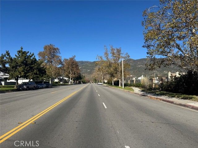 4813 Village Green, San Bernardino, CA 92407