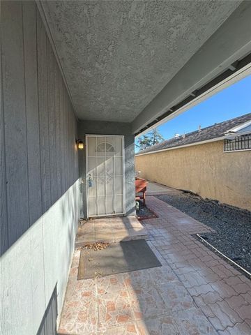 4813 Village Green, San Bernardino, CA 92407