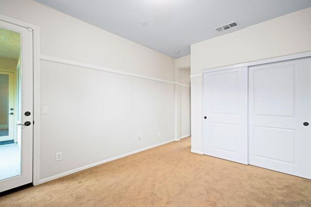 2521 Honeybell Lane, Escondido, CA 92027