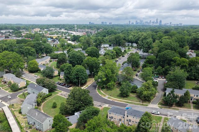 241 Wakefield Drive C, Charlotte, NC 28209
