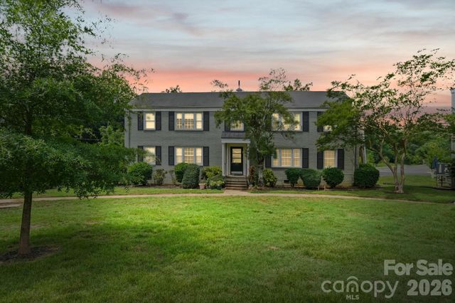 241 Wakefield Drive C, Charlotte, NC 28209