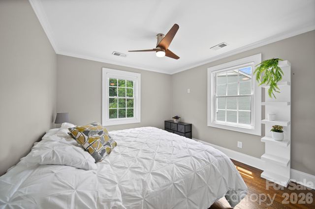 241 Wakefield Drive C, Charlotte, NC 28209