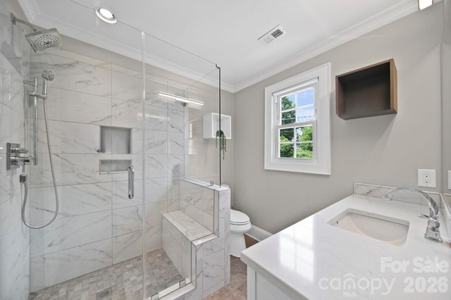 241 Wakefield Drive C, Charlotte, NC 28209
