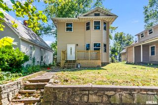 524 W CARPENTER Street, Springfield, IL 62702