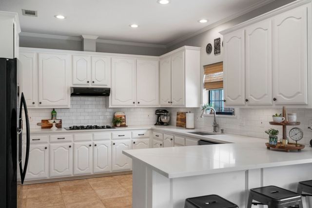 7340 Briarnoll Drive, Dallas, TX 75252