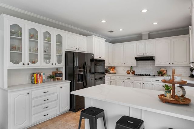 7340 Briarnoll Drive, Dallas, TX 75252