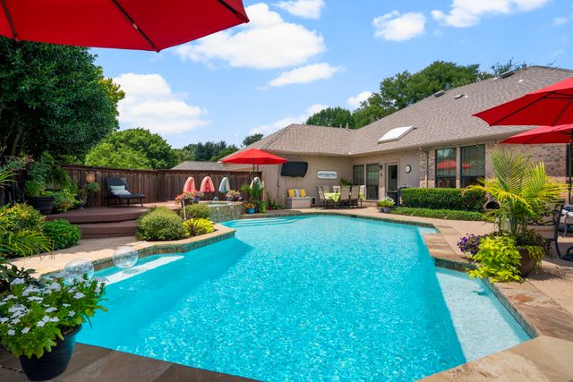 7340 Briarnoll Drive, Dallas, TX 75252