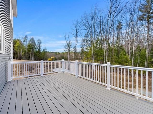 9 Winterberry Road, Brookline, NH 03033