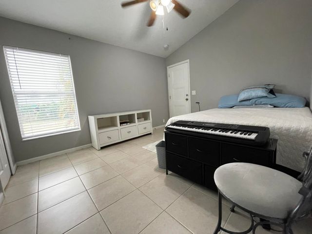 444 SW Exmore Avenue, Port St. Lucie, Port St Lucie, FL 34983