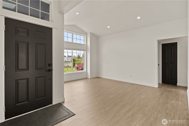 8401 152nd Avenue E, Puyallup, WA 98372