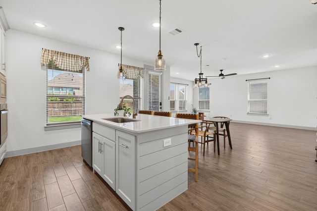 5817 Liberty Hill Drive, Mckinney, TX 75070
