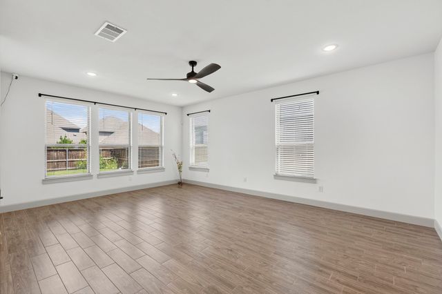 5817 Liberty Hill Drive, Mckinney, TX 75070