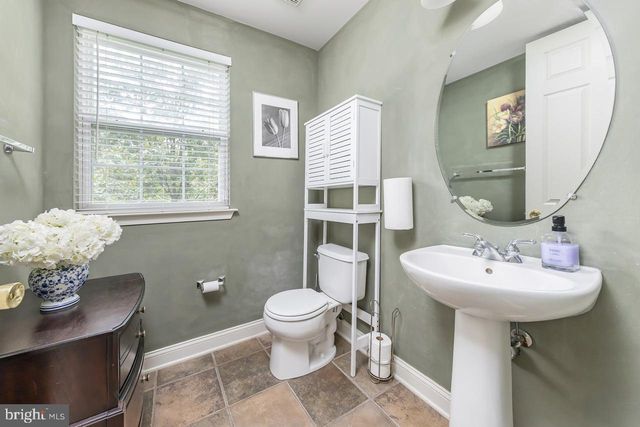 229 JENNINGS CT, Mickleton, NJ 08056