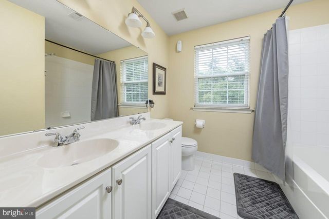 229 JENNINGS CT, Mickleton, NJ 08056