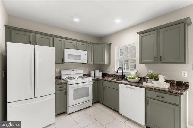 13523 HAMLET SQUARE CT, Germantown, MD 20874