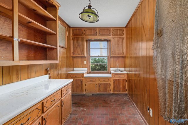 275 Beard Road, Hartselle, AL 35640