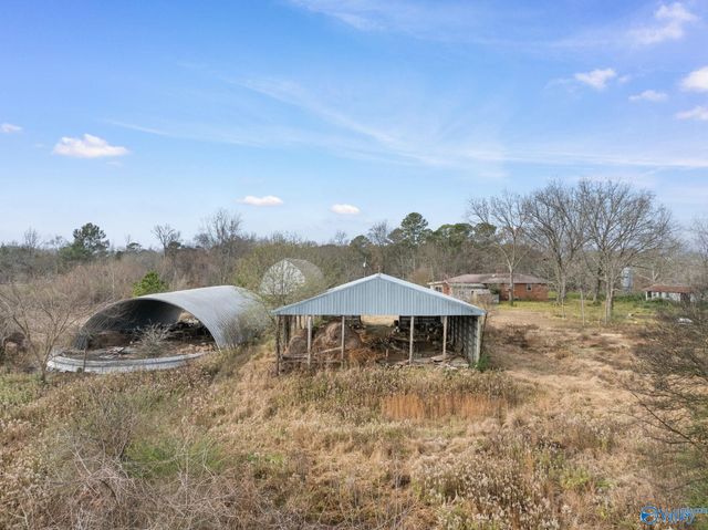 275 Beard Road, Hartselle, AL 35640