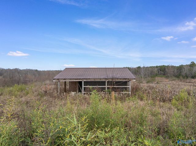 275 Beard Road, Hartselle, AL 35640