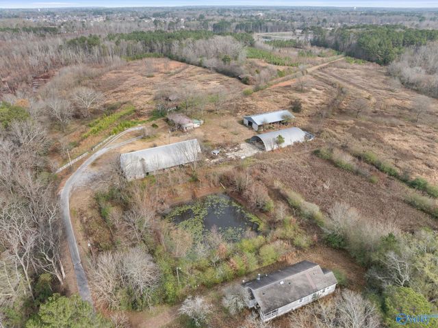 275 Beard Road, Hartselle, AL 35640