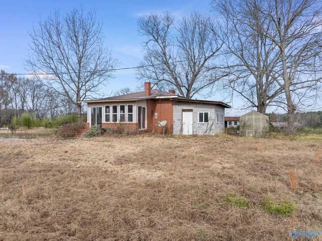 275 Beard Road, Hartselle, AL 35640