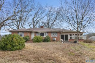 275 Beard Road, Hartselle, AL 35640