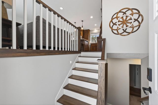 8160 Diane Street, Circle Pines, MN 55014