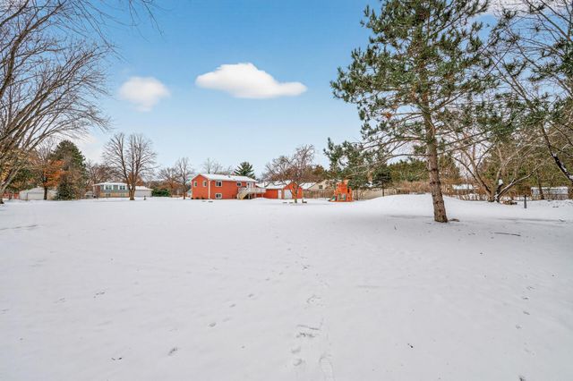 8160 Diane Street, Circle Pines, MN 55014