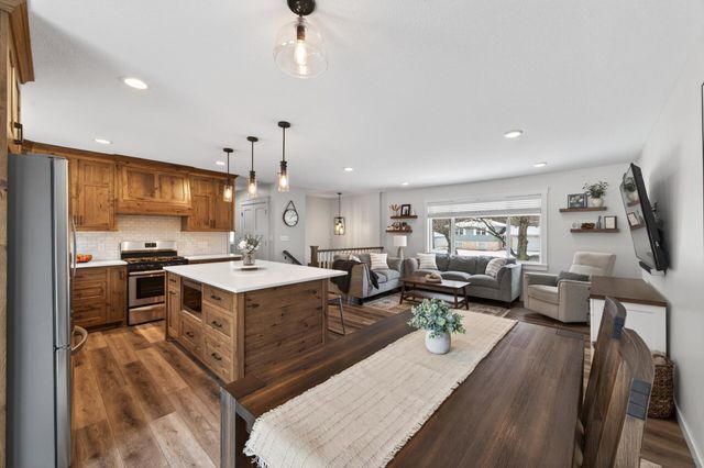 8160 Diane Street, Circle Pines, MN 55014