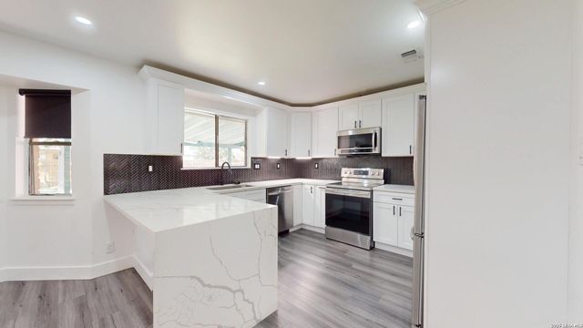 318 Renee, Converse, TX 78109