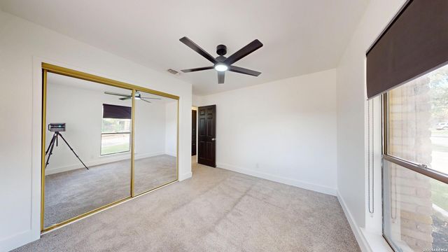 318 Renee, Converse, TX 78109
