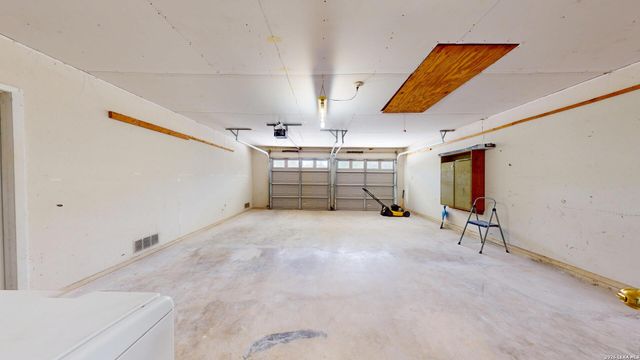 318 Renee, Converse, TX 78109