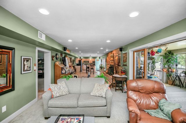 70855 Wayne Street, Union, MI 49130