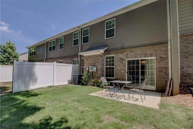 3232 Brockenhurst Drive, Buford, GA 30519