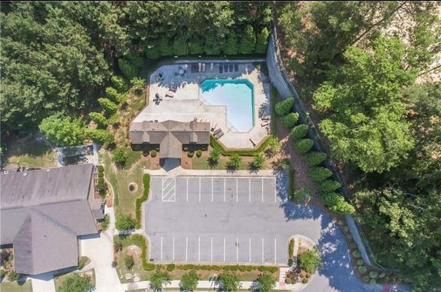 3232 Brockenhurst Drive, Buford, GA 30519