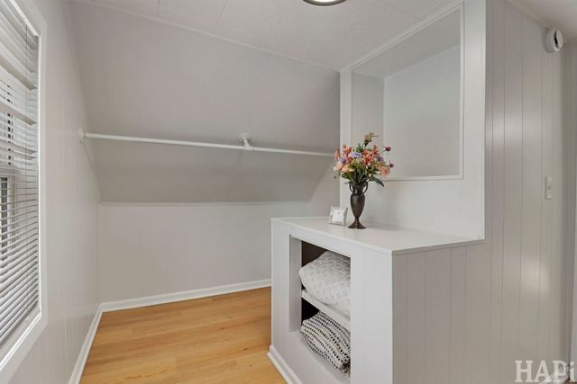 2904 Edina Boulevard, Zion, IL 60099