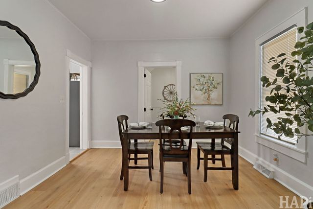 2904 Edina Boulevard, Zion, IL 60099