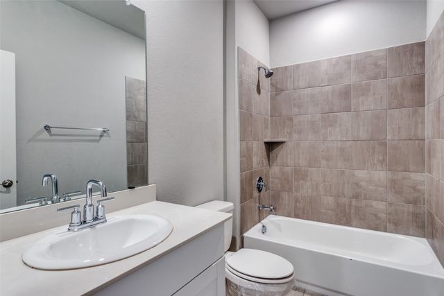 10616 Tonkala Drive, Fort Worth, TX 76179