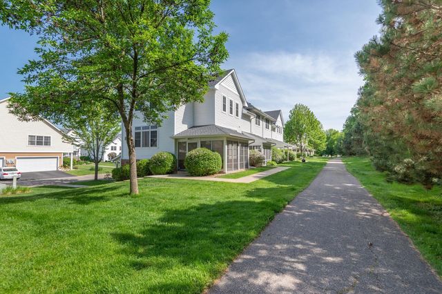 2133 Village Trail, Mound, MN 55364