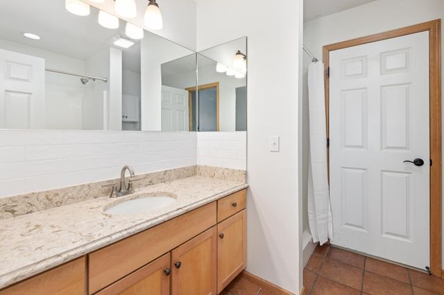 2133 Village Trail, Mound, MN 55364