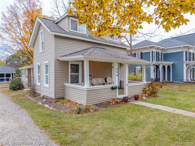 608 S Adelaide Street, Fenton, MI 48430
