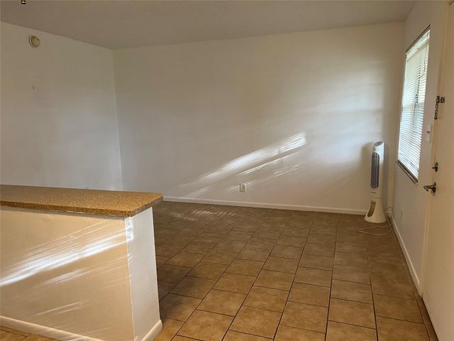 5168 NE 6th Avenue 429, Fort Lauderdale, FL 33334