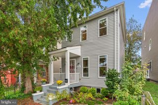 1015 48TH ST NE, Washington, DC 20019