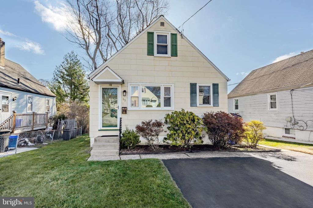 85 2ND AVE, Broomall, PA 19008