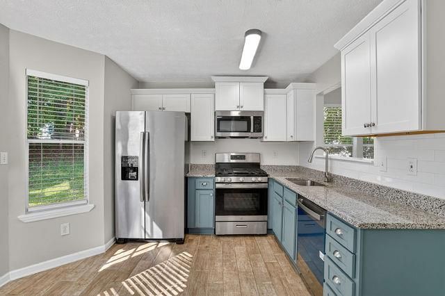 5515 Forest Downs Circle Circle, Atlanta, GA 30349