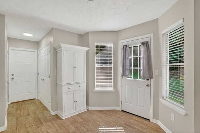 5515 Forest Downs Circle Circle, Atlanta, GA 30349