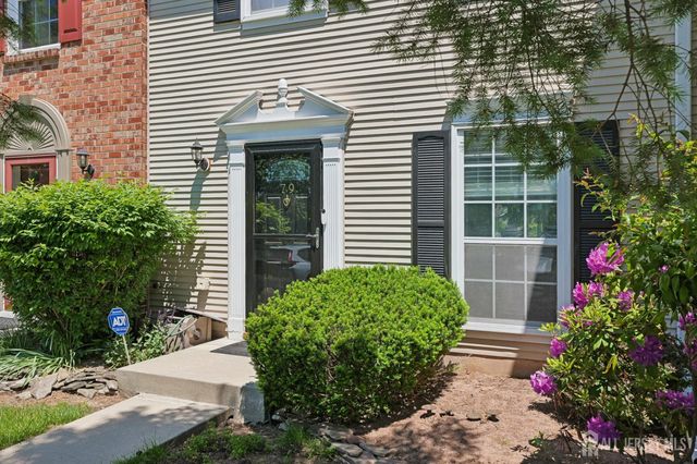 79-79 chelsea Court, Franklin, NJ 08873