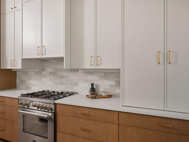 610 Allen ST 1, Austin, TX 78702