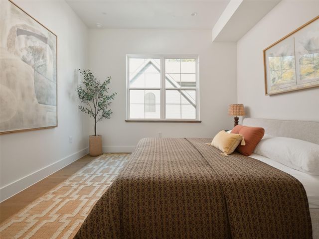 610 Allen ST 1, Austin, TX 78702