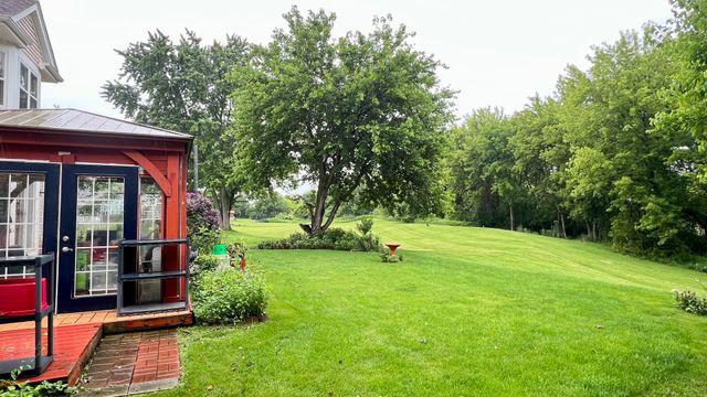 2460 Otter Creek Lane, Elgin, IL 60123