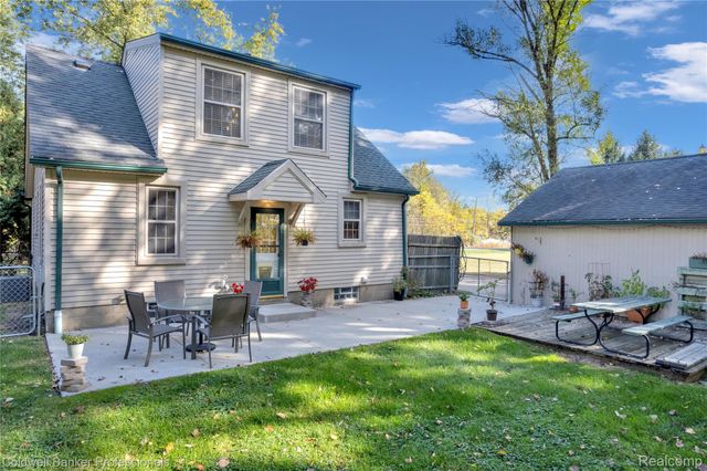 5119 Saint Clair Highway, East China Township, MI 48054